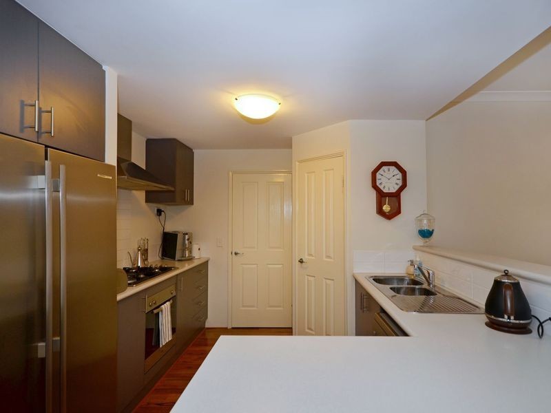 9 Koroit Way, Aveley WA 6069