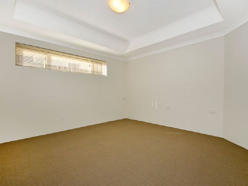 9 Koroit Way, Aveley WA 6069
