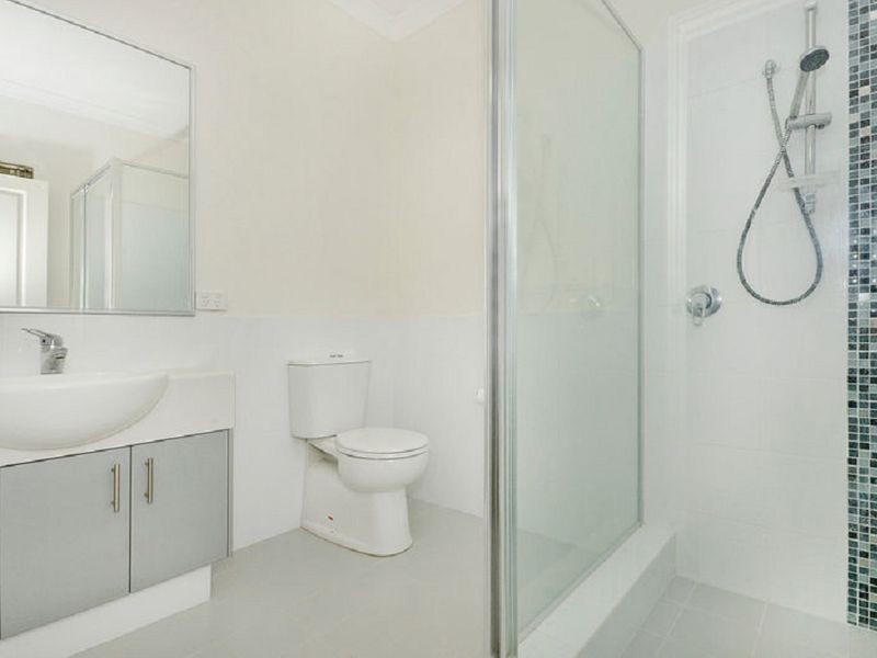 9 Koroit Way, Aveley WA 6069