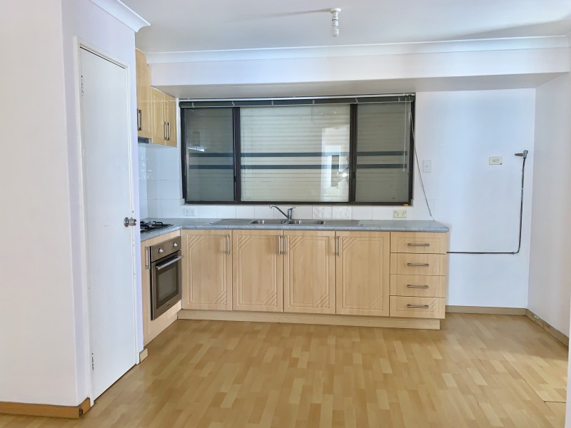 2 Emblem Loop, Alexander Heights WA 6064