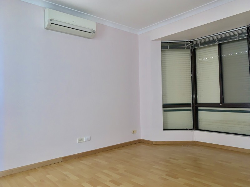 2 Emblem Loop, Alexander Heights WA 6064