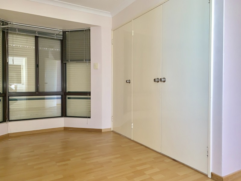 2 Emblem Loop, Alexander Heights WA 6064