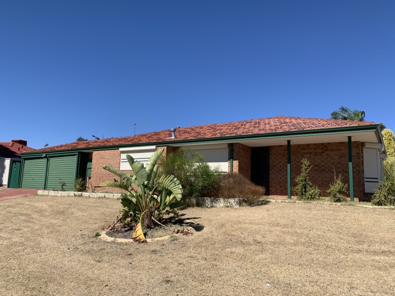 2 Emblem Loop, Alexander Heights WA 6064