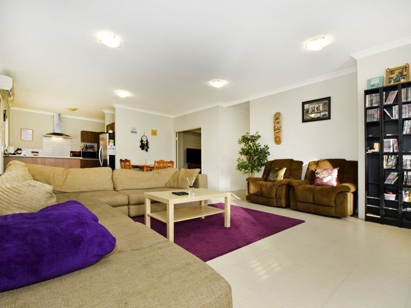 11 Ollave Circuit, Aveley WA 6069