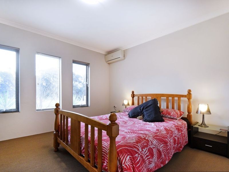 11 Ollave Circuit, Aveley WA 6069