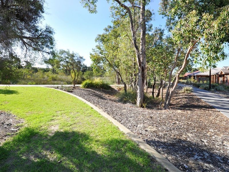 11 Ollave Circuit, Aveley WA 6069