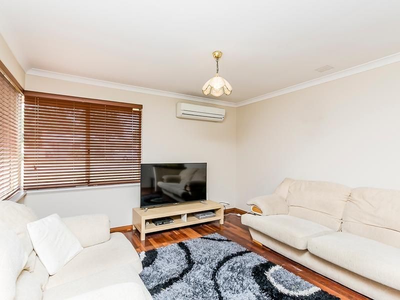 1 Montrose Way, Nollamara WA 6061