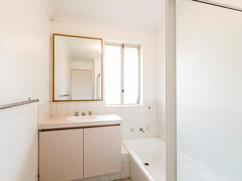 1 Montrose Way, Nollamara WA 6061