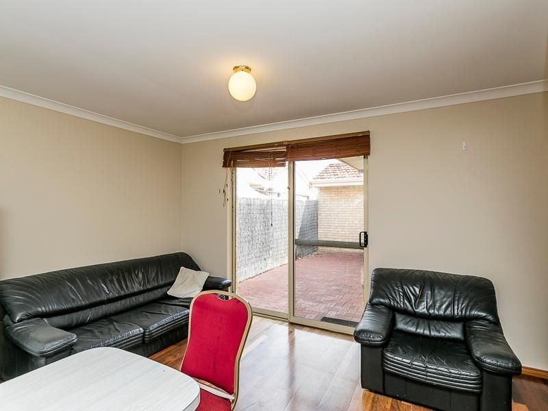 1 Montrose Way, Nollamara WA 6061