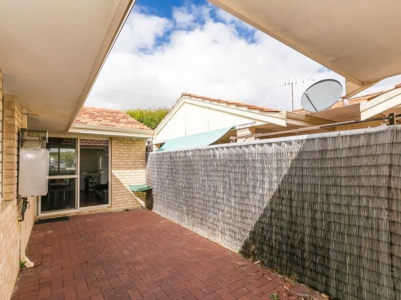 1 Montrose Way, Nollamara WA 6061