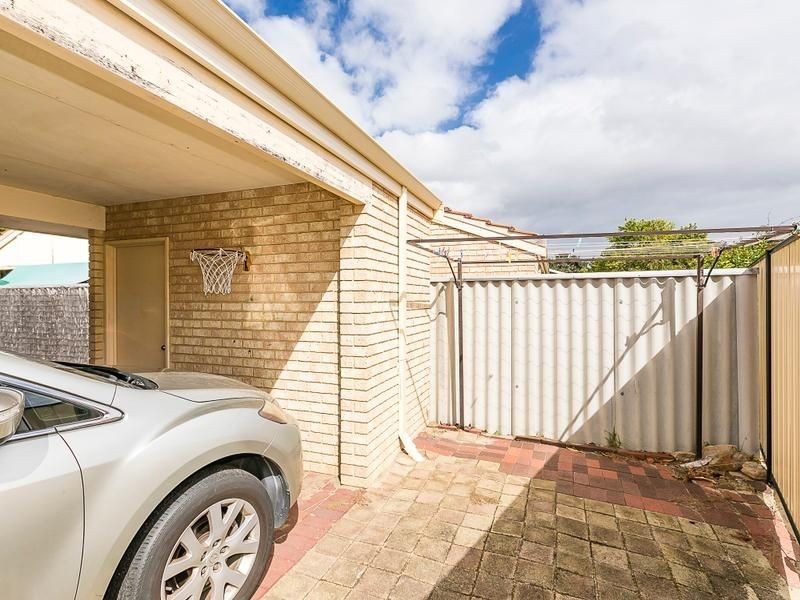 1 Montrose Way, Nollamara WA 6061