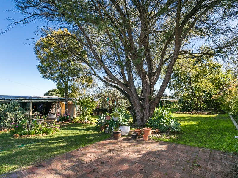 449 Morrison Road, Swan View WA 6056