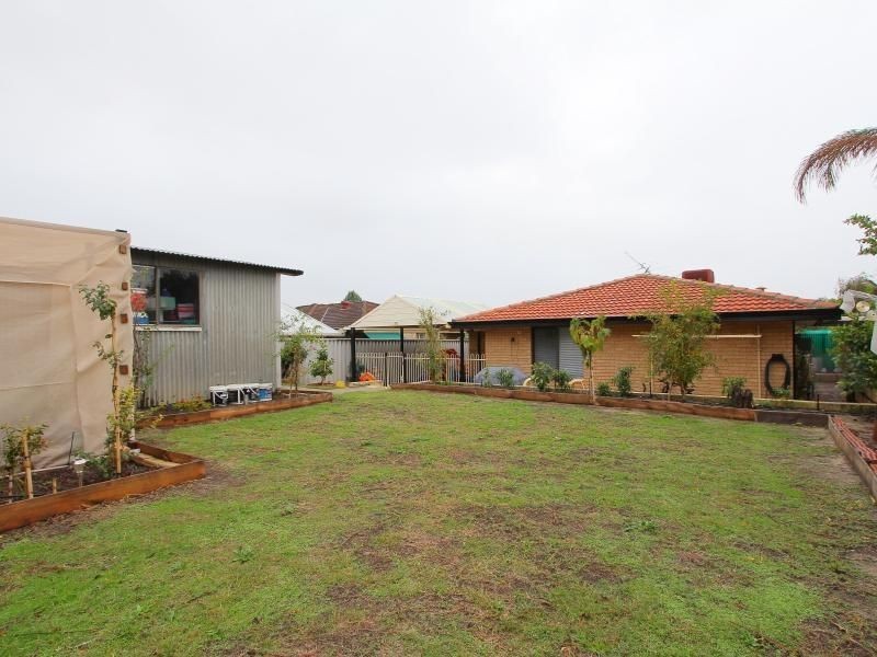 5 Staunton Grove, Mirrabooka WA 6061