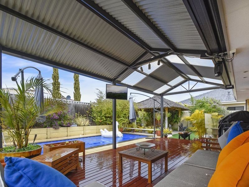 31 Syme Road, Alexander Heights WA 6064