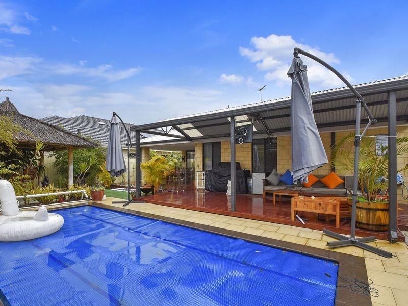 31 Syme Road, Alexander Heights WA 6064