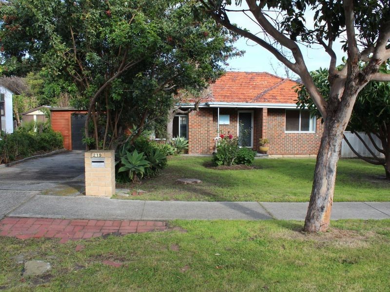 219 Nollamara Avenue, Nollamara WA 6061