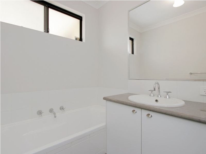 384C Lennard Street, Dianella WA 6059