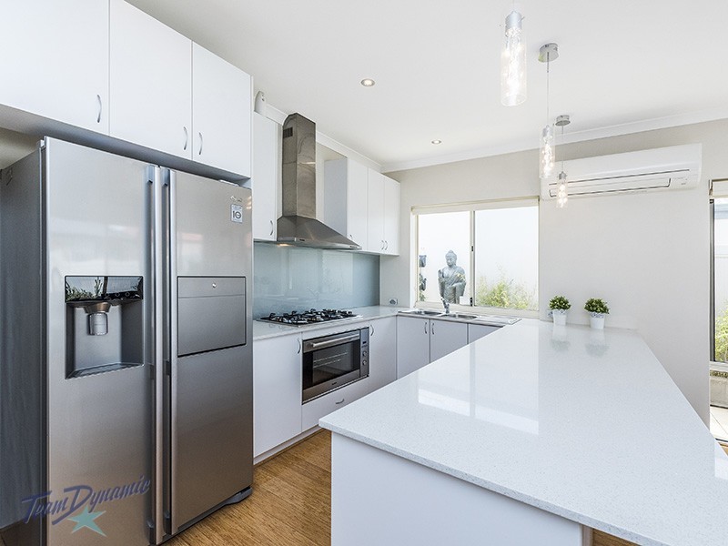 6 Caraway Gate, Stirling WA 6021