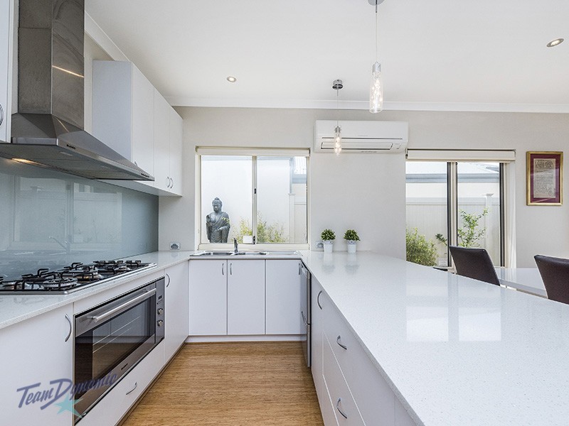 6 Caraway Gate, Stirling WA 6021