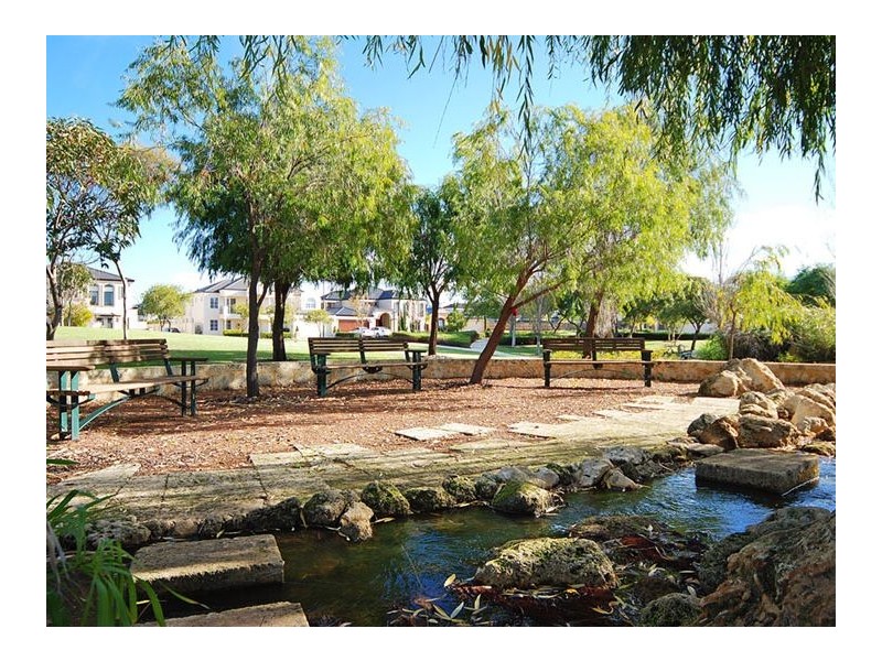 6 Caraway Gate, Stirling WA 6021