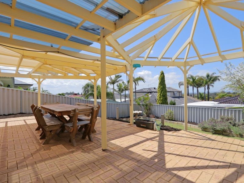 56 The Avenue, Alexander Heights WA 6064