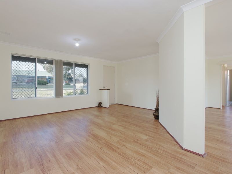 96 Azelia Street, Alexander Heights WA 6064