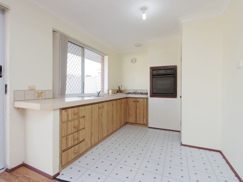 96 Azelia Street, Alexander Heights WA 6064