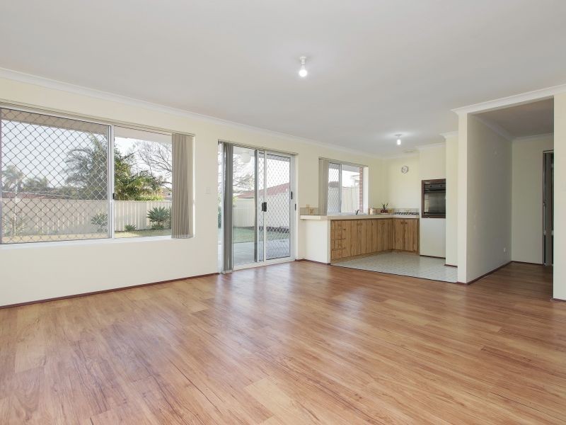 96 Azelia Street, Alexander Heights WA 6064