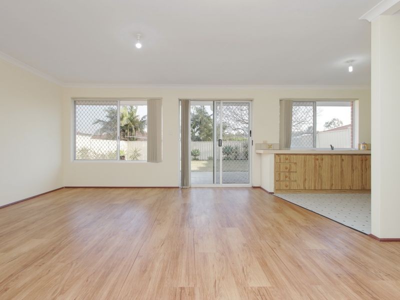 96 Azelia Street, Alexander Heights WA 6064