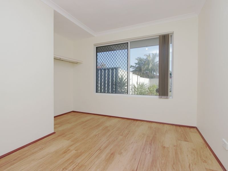 96 Azelia Street, Alexander Heights WA 6064