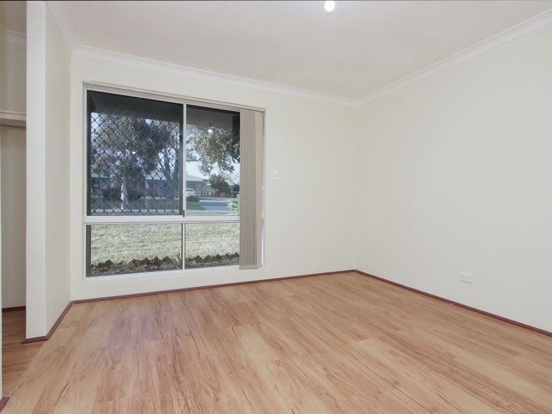 96 Azelia Street, Alexander Heights WA 6064