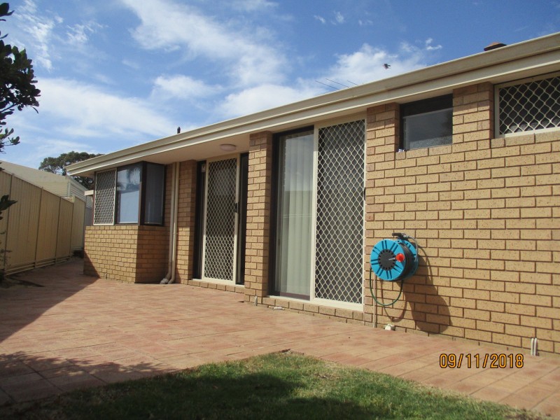 10A Kilkenny Place, Marangaroo WA 6064