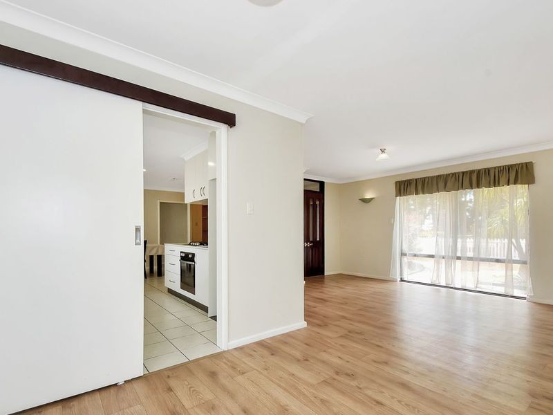 47 Greenpark Road, Alexander Heights WA 6064