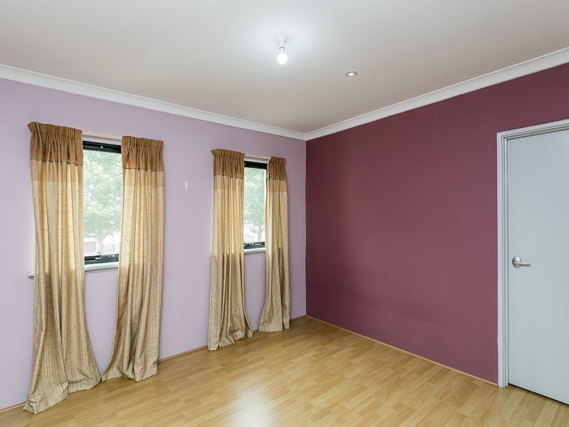 3 THOMAS HAMILTON AVENUE, Mirrabooka WA 6061