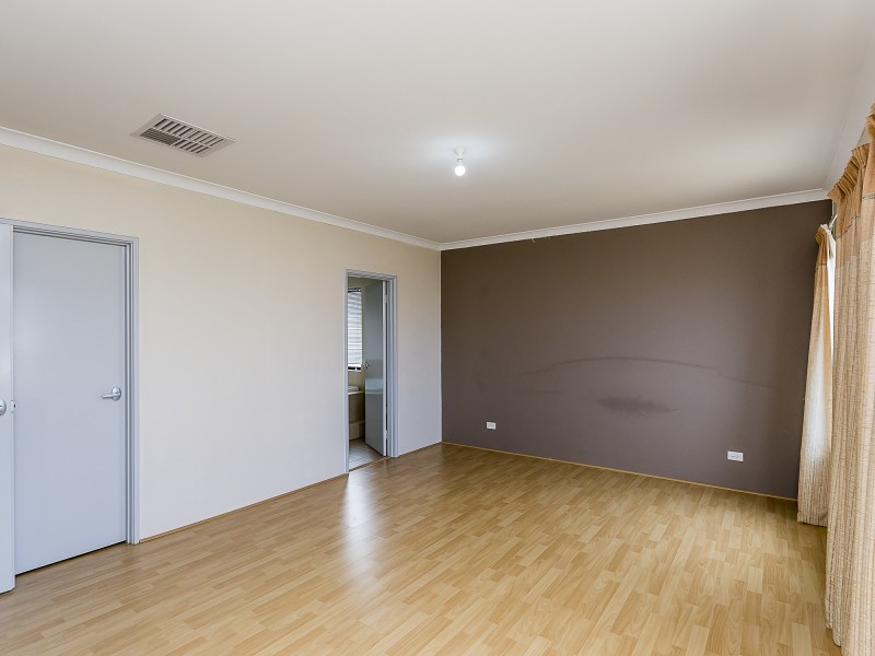 3 THOMAS HAMILTON AVENUE, Mirrabooka WA 6061