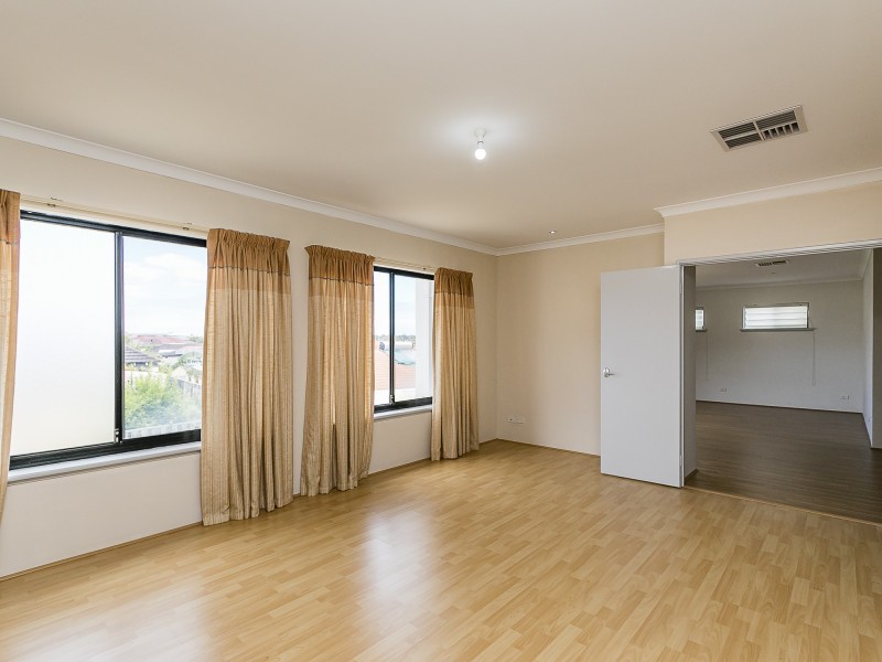 3 THOMAS HAMILTON AVENUE, Mirrabooka WA 6061