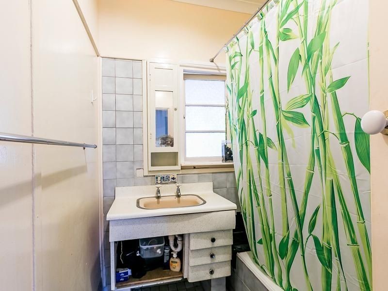 3 Monterey Court, Nollamara WA 6061