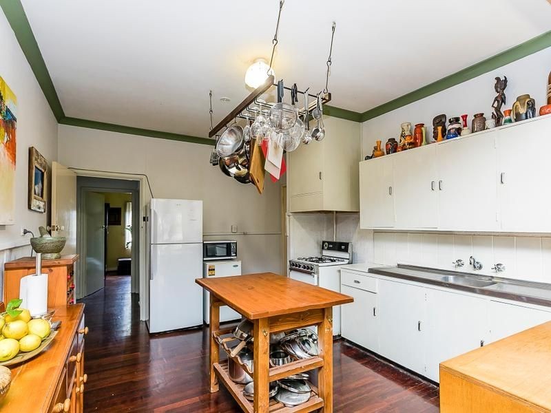 3 Monterey Court, Nollamara WA 6061