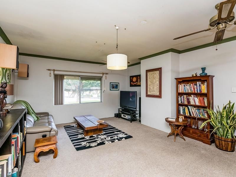 3 Monterey Court, Nollamara WA 6061