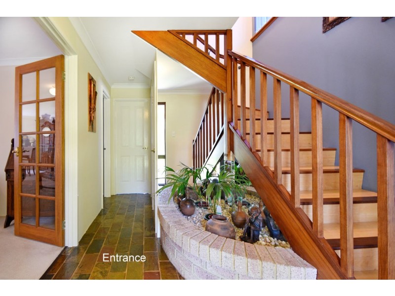6 WOODSPRING GROVE, Ballajura WA 6066