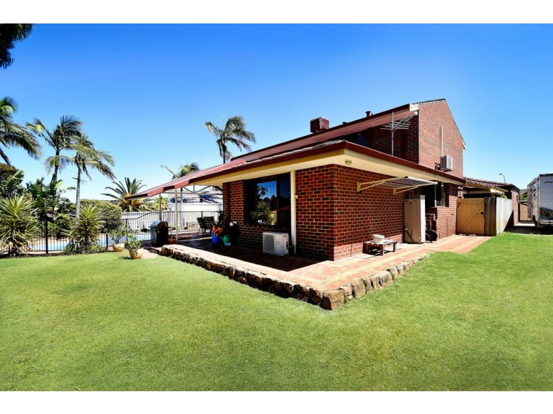 6 WOODSPRING GROVE, Ballajura WA 6066