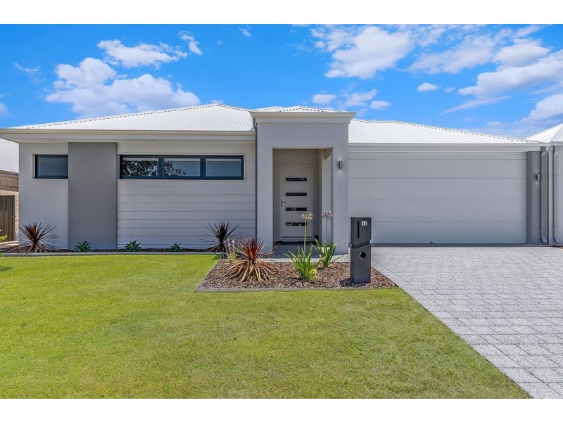 12 BARTLEY CHASE, Aveley WA 6069