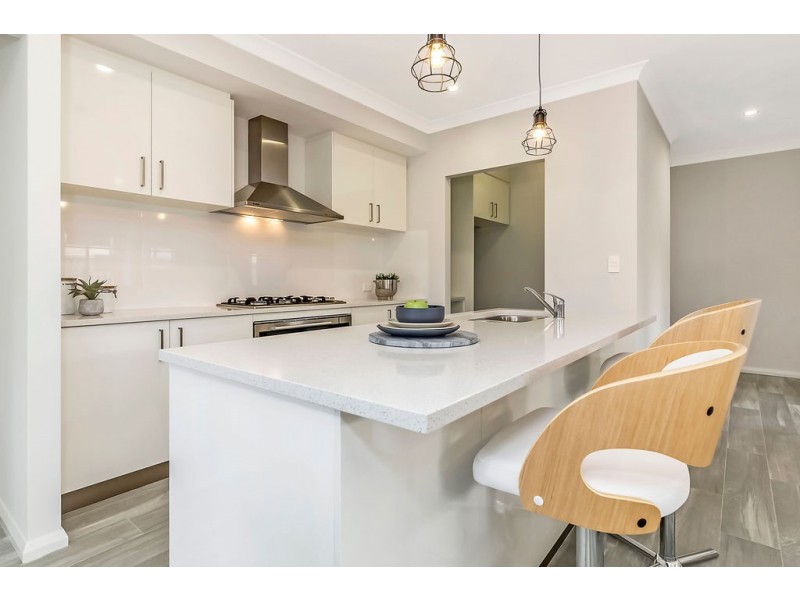 12 BARTLEY CHASE, Aveley WA 6069