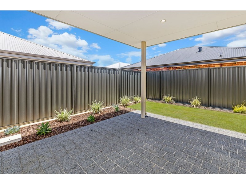 12 BARTLEY CHASE, Aveley WA 6069