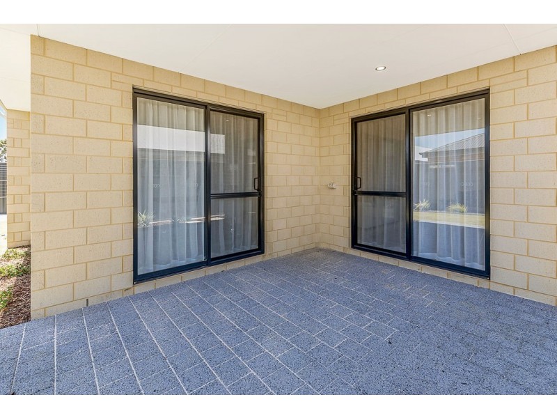 12 BARTLEY CHASE, Aveley WA 6069