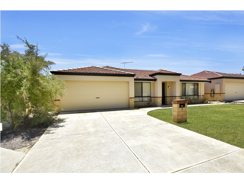 8 Bridal Crescent, Kenwick WA 6107