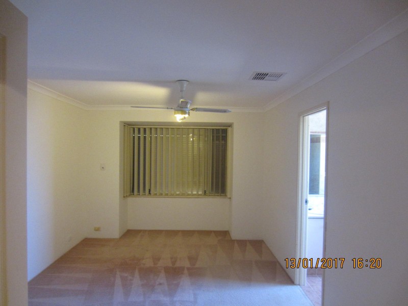 24 Josephine Way, Alexander Heights WA 6064