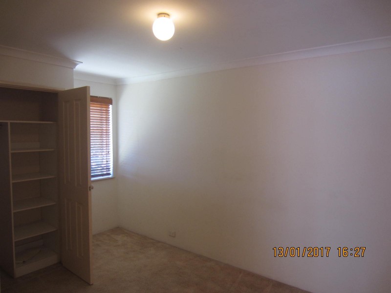 24 Josephine Way, Alexander Heights WA 6064