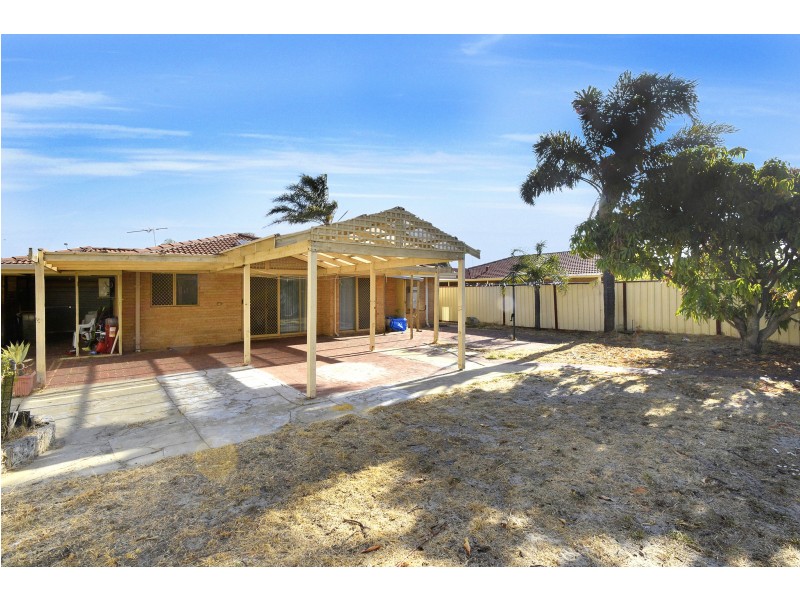 5 Itar Court, Marangaroo WA 6064