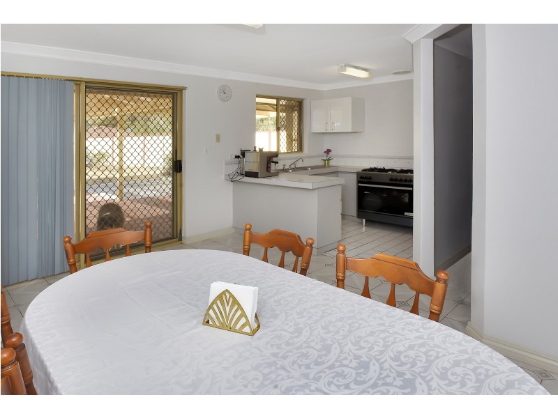 5 Itar Court, Marangaroo WA 6064